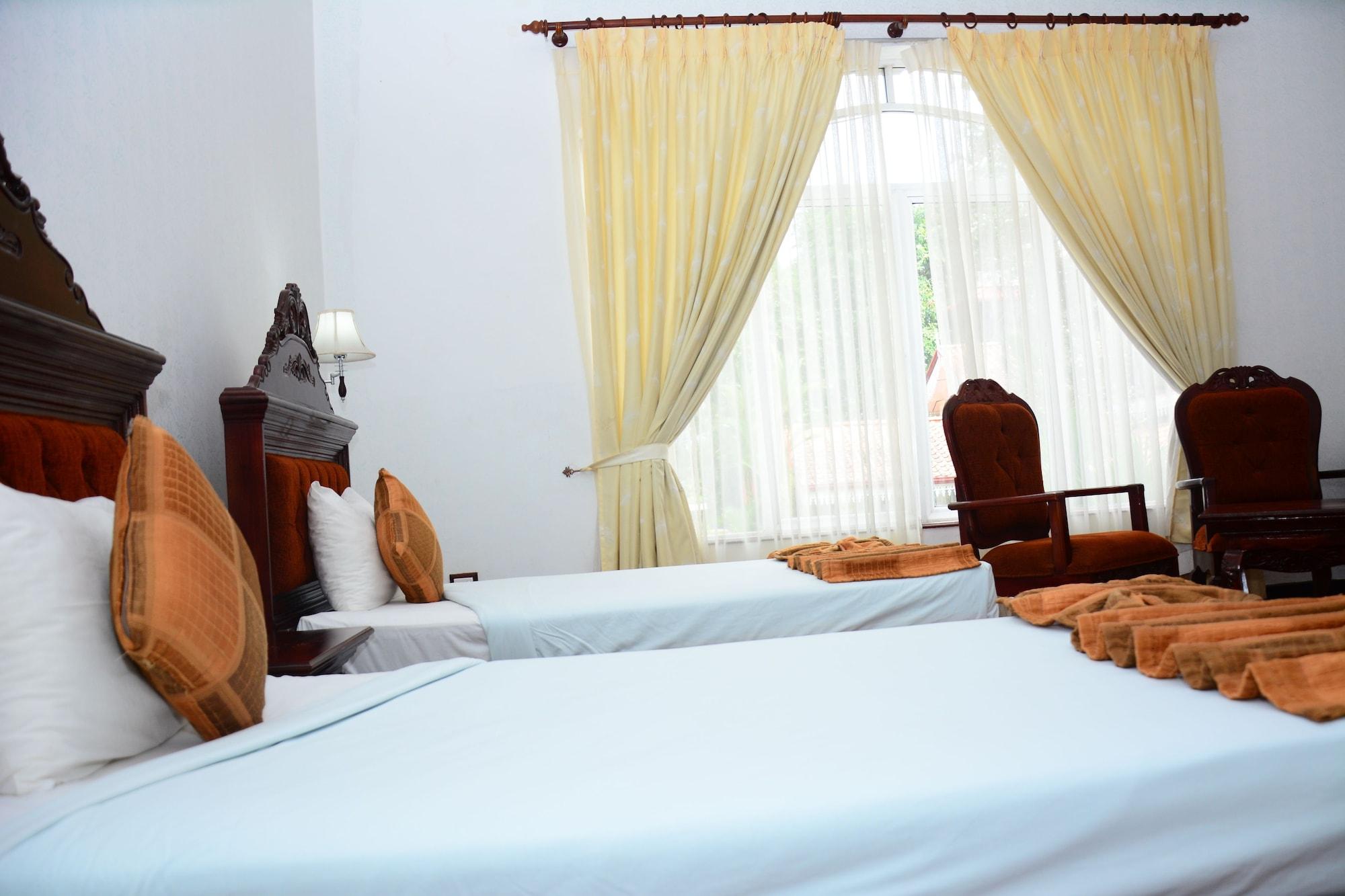 Centauria Hill Resort Ratnapura Exterior foto