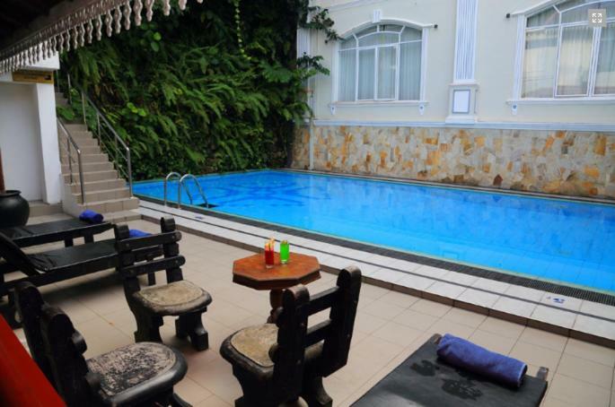Centauria Hill Resort Ratnapura Exterior foto
